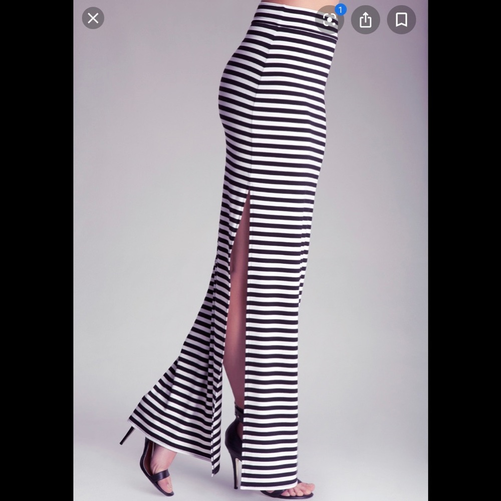 Striped Stretchy Skirt w/ Two Leg Slits